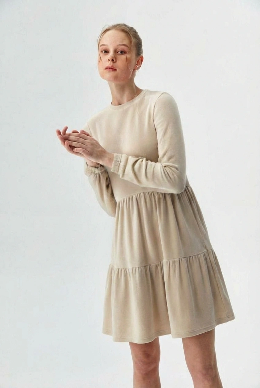 Kleid samta kleita ar krokjoslām2 Kleid samta kleita ar krokjoslām - Image 1